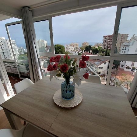 Beautiful Sea Views Cozy Apartment 350 M From Beach Benalmádena Esterno foto