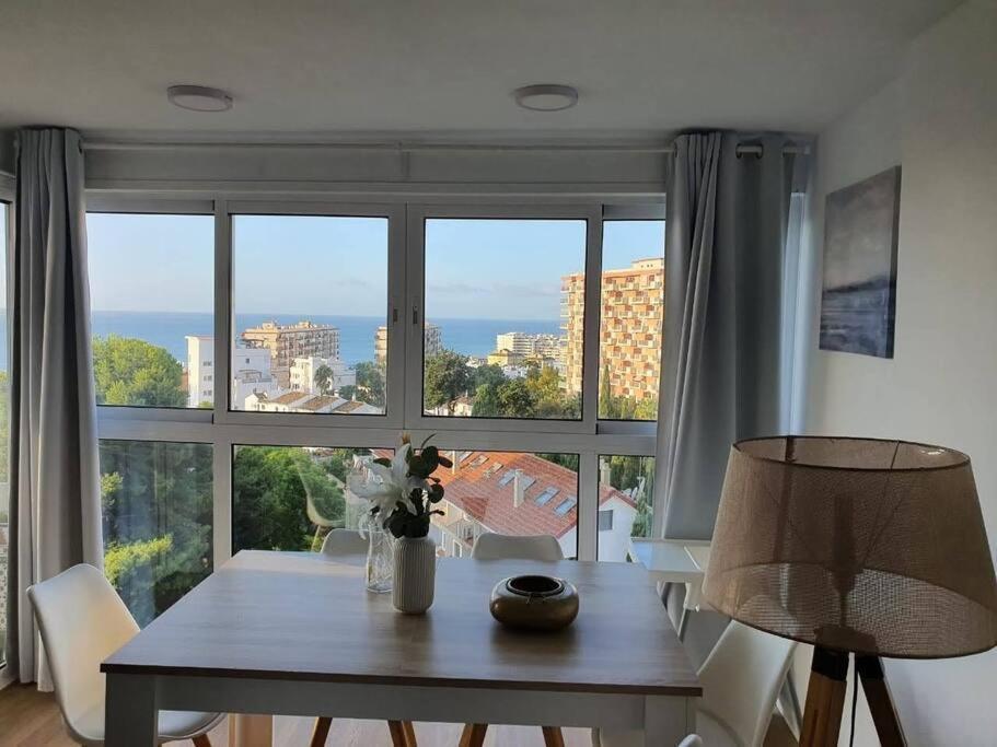 Beautiful Sea Views Cozy Apartment 350 M From Beach Benalmádena Esterno foto