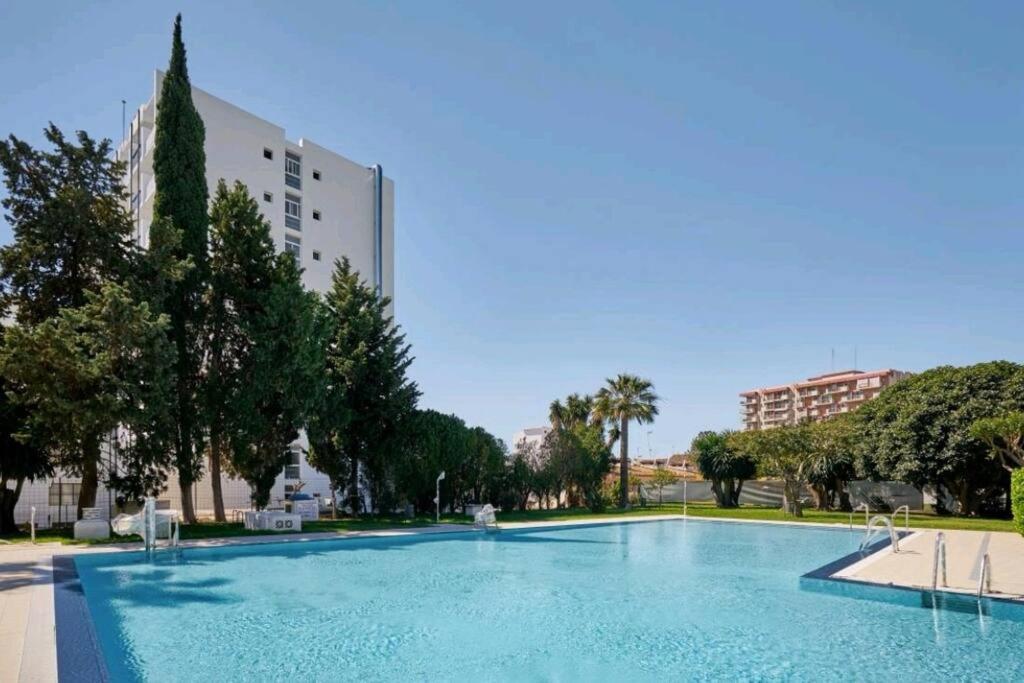 Beautiful Sea Views Cozy Apartment 350 M From Beach Benalmádena Esterno foto