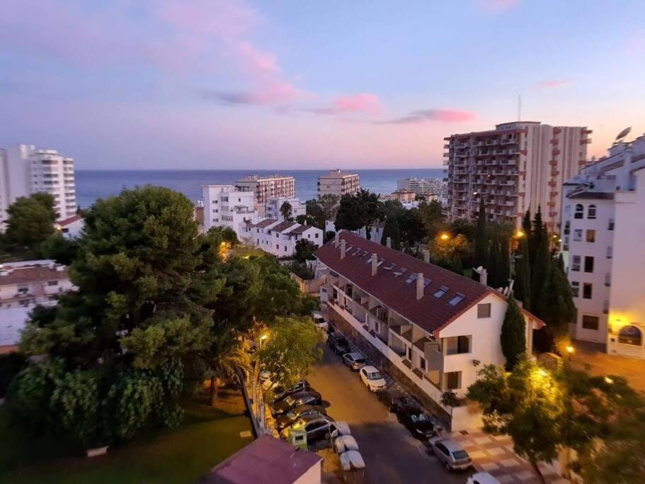 Beautiful Sea Views Cozy Apartment 350 M From Beach Benalmádena Esterno foto