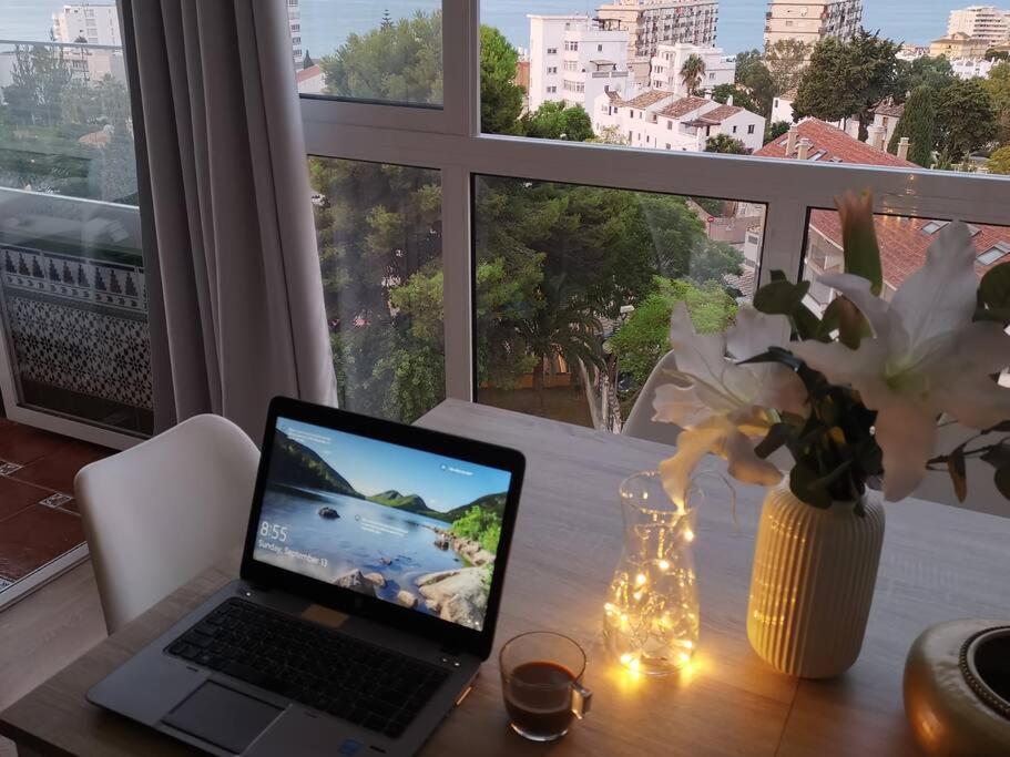 Beautiful Sea Views Cozy Apartment 350 M From Beach Benalmádena Esterno foto