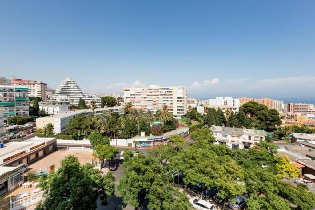 Beautiful Sea Views Cozy Apartment 350 M From Beach Benalmádena Esterno foto