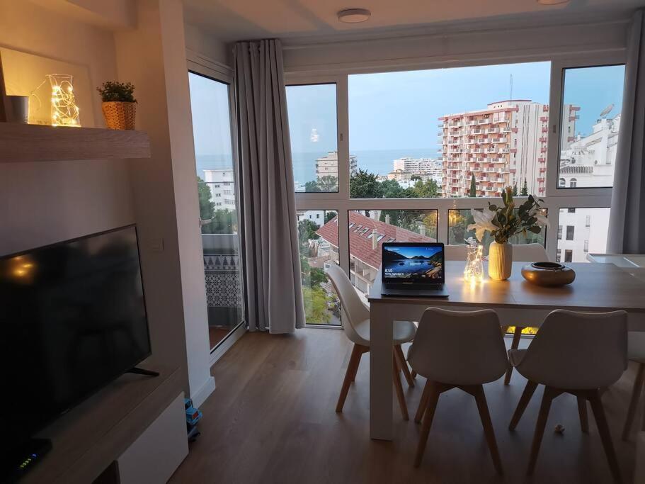 Beautiful Sea Views Cozy Apartment 350 M From Beach Benalmádena Esterno foto