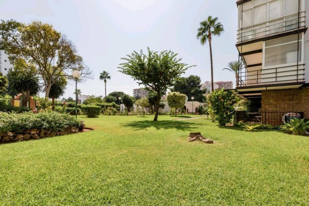 Beautiful Sea Views Cozy Apartment 350 M From Beach Benalmádena Esterno foto