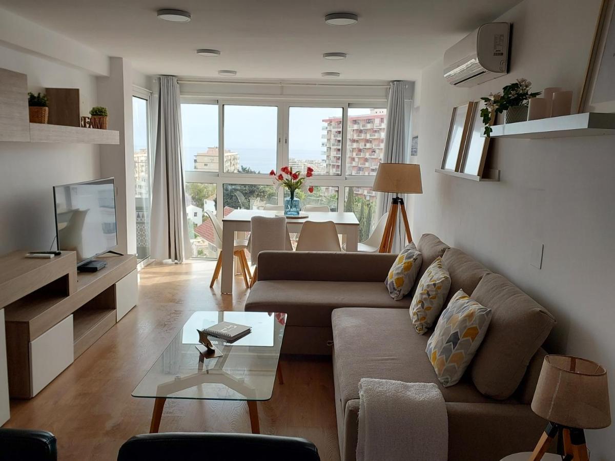 Beautiful Sea Views Cozy Apartment 350 M From Beach Benalmádena Esterno foto