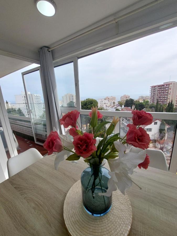 Beautiful Sea Views Cozy Apartment 350 M From Beach Benalmádena Esterno foto